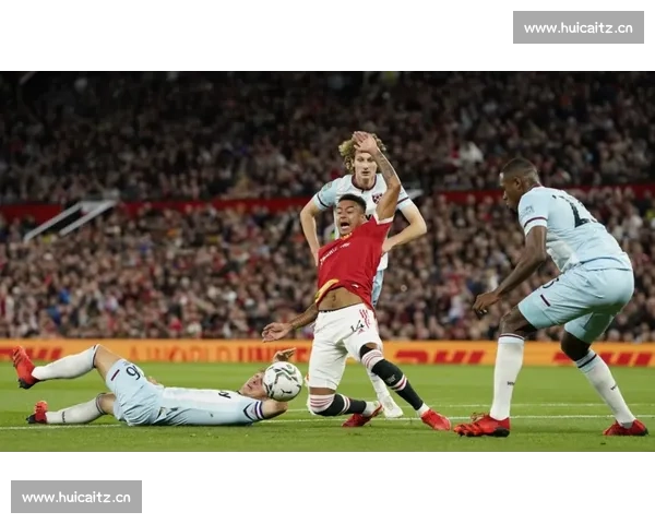 瓜帅怒批红牌判罚，米克尔力挺裁判：刘易斯抬脚动作引争议